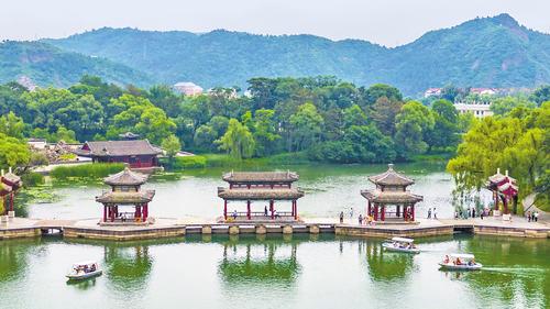 火牛配资 “这么近，那么美，周末到河北”何以火爆出圈